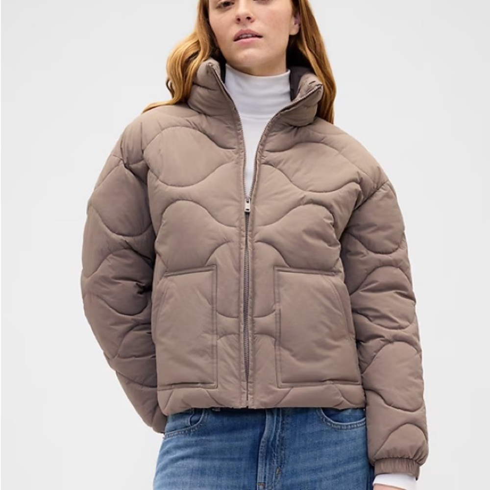 GAP Women's Taupe Puffer Jacket